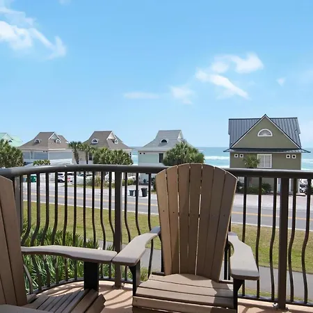 Beach Resort 316